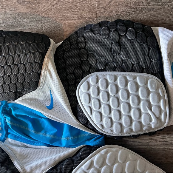 NIKE PRO COMBAT football padded shorts men’s XL - Picture 2 of 10